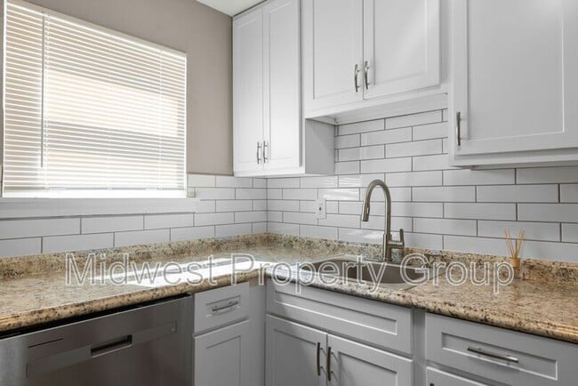 property at 23 Juno Dr