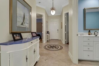 400 Flagship Dr in Naples, FL - Building Photo - Building Photo