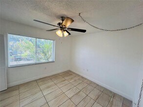 4725 S Texas Ave in Orlando, FL - Building Photo - Building Photo