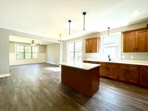 141 Cottage Ln in Clarksville, TN - Building Photo - Building Photo