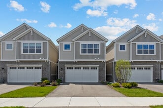 3S514 Barkley Ave in Warrenville, IL - Building Photo - Building Photo