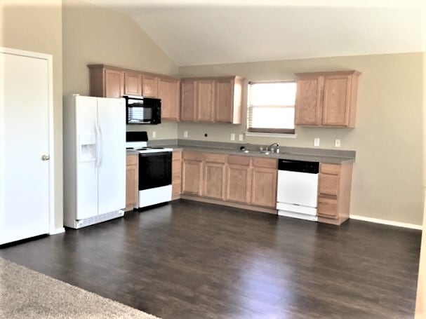 1950 Tawakani Ln in Little Elm, TX - Building Photo - Building Photo