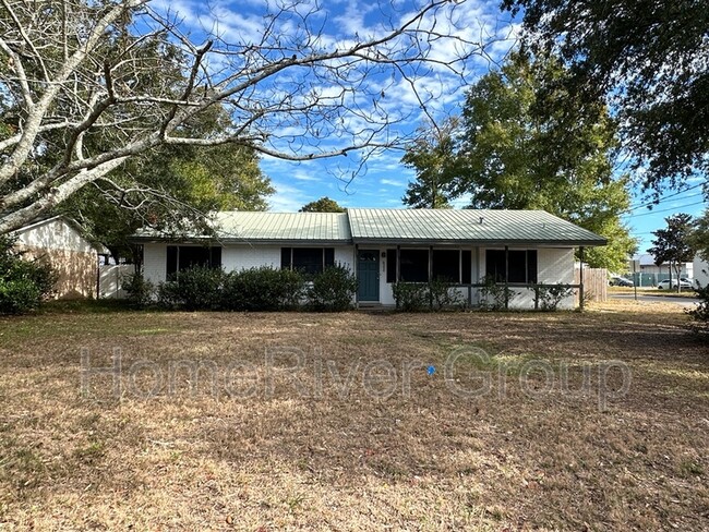 6500 Allyn Way in Pensacola, FL - Building Photo - Building Photo