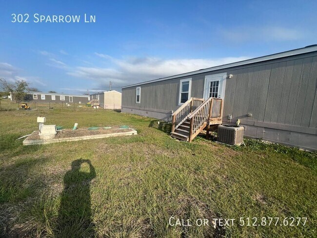 302 Sparrow Ln in Kyle, TX - Building Photo - Building Photo