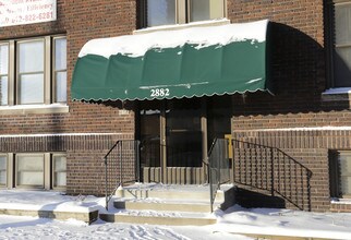 2882-2882 Humboldt Ave S in Minneapolis, MN - Foto de edificio - Building Photo