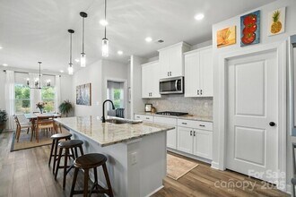 3140 Seville St in Charlotte, NC - Building Photo - Building Photo