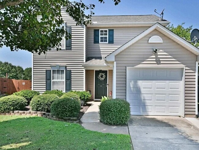 property at 4 Riverbed Dr