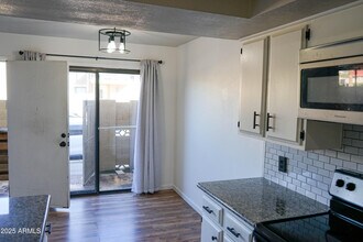 1261 N 84th Pl in Scottsdale, AZ - Building Photo - Building Photo