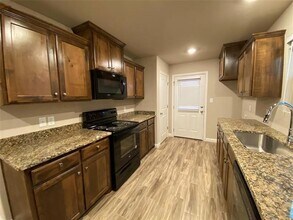 796 Rolling Terrace Cir in Granbury, TX - Building Photo - Building Photo