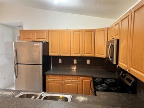 4905 Golfview Blvd in Lehigh Acres, FL - Building Photo - Building Photo