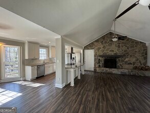 255 Chandler Bridge Rd in Nicholson, GA - Foto de edificio - Building Photo