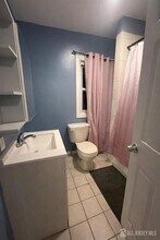 77 Center St in Perth Amboy, NJ - Building Photo - Building Photo