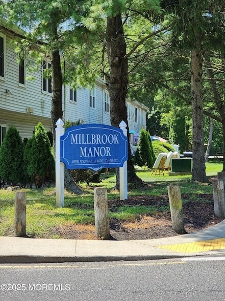 1134 Sawmill Rd, Unit 151 in Brick, NJ - Building Photo - Building Photo
