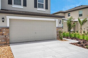 9304 Bonita Mar Dr in Parrish, FL - Building Photo