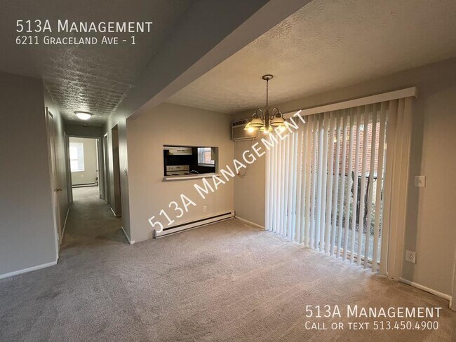 6211 Graceland Ave, Unit 1 in Cincinnati, OH - Building Photo - Building Photo
