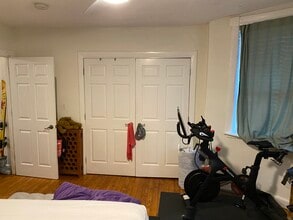 1728 Beacon St in Brookline, MA - Foto de edificio - Building Photo