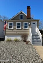 5 Meadowbrook Ave in Rumson, NJ - Building Photo - Building Photo