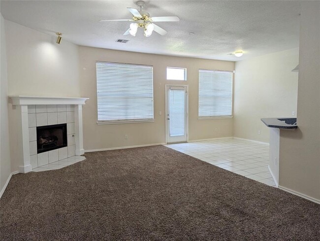 2604 Southern Hills Dr in Moore, OK - Building Photo - Building Photo