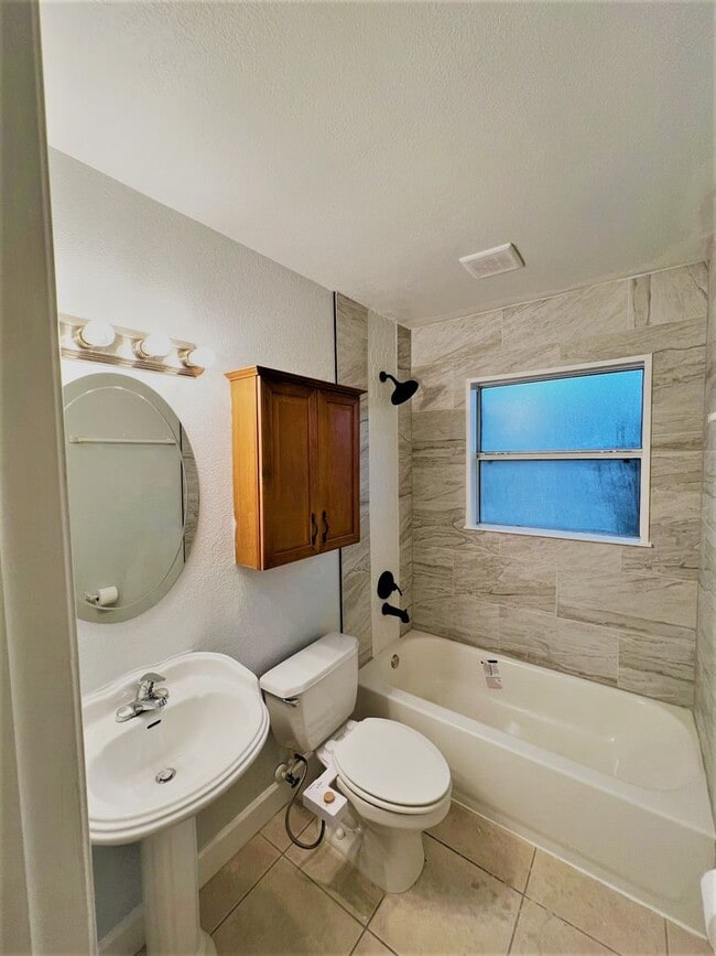 3116 S Bumby Ave in Orlando, FL - Foto de edificio - Building Photo