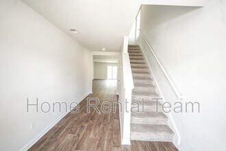 412 Coconut Dr in Bloomingdale, GA - Building Photo - Building Photo