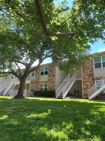 2200 E Trinity Mls Rd
