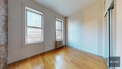1654 3rd Ave in New York, NY - Building Photo - Building Photo