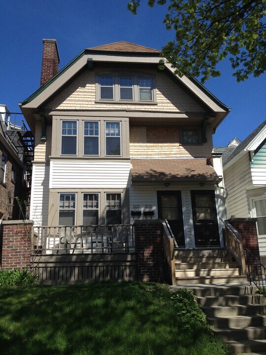 2624 N Stowell Ave in Milwaukee, WI - Building Photo