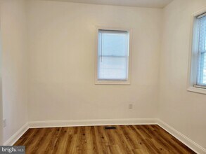452 N Loudoun St, Unit 102 in Winchester, VA - Building Photo - Building Photo