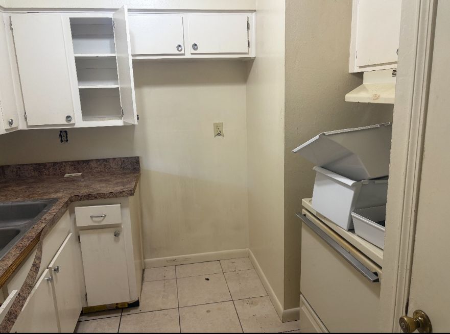 2545 Robert St in Jacksonville, FL - Foto de edificio