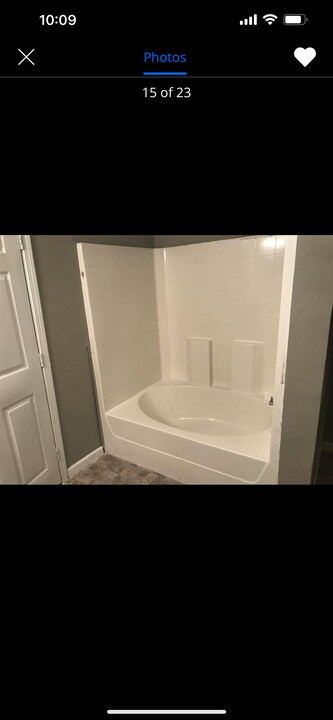 32 Russell Rd in Jackson, TN - Building Photo