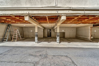 1435 N Fairfax Ave, Unit 5 in West Hollywood, CA - Building Photo - Building Photo