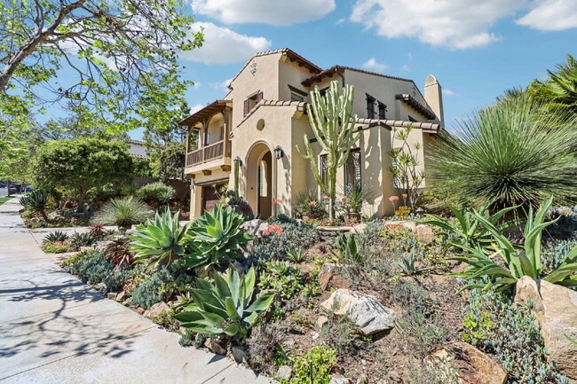 property at 3256 Sitio Tortuga