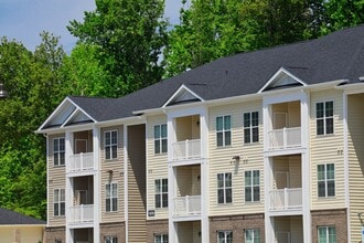 Village at West Lake in Richmond, VA - Building Photo - Building Photo