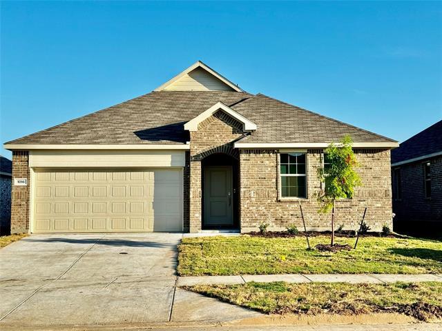 1016 Longleaf Ln in Princeton, TX - Building Photo