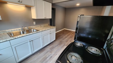 2584 Westwood Northern Blvd in Cincinnati, OH - Building Photo - Building Photo