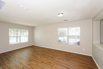 7601 Stanhope Ln in Arlington, TX - Building Photo - Building Photo