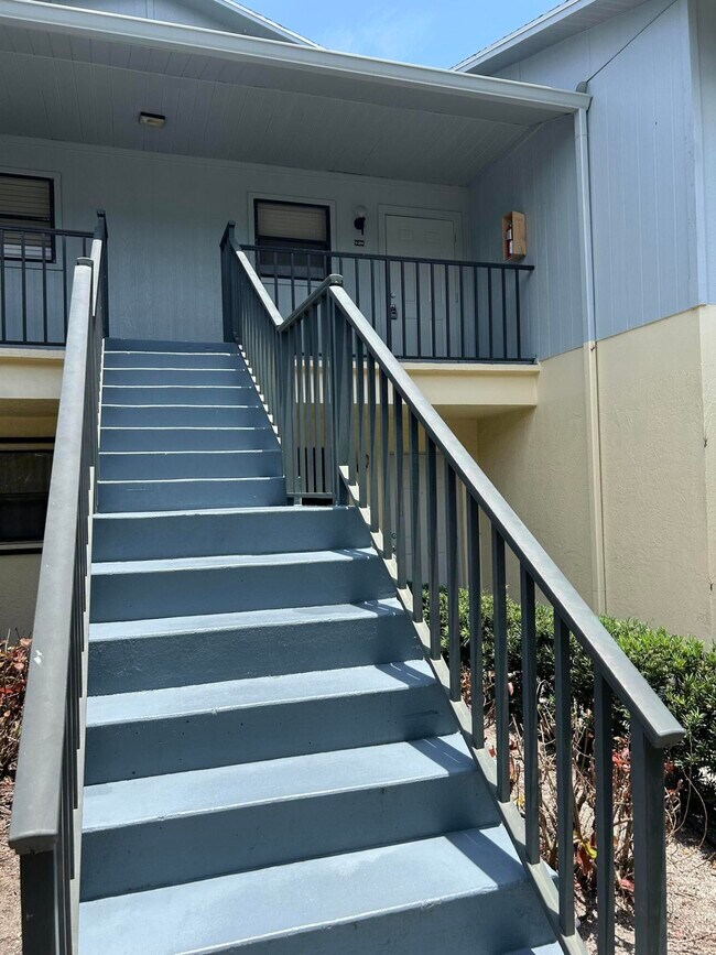 6541 SE Federal Hwy in Stuart, FL - Building Photo - Building Photo