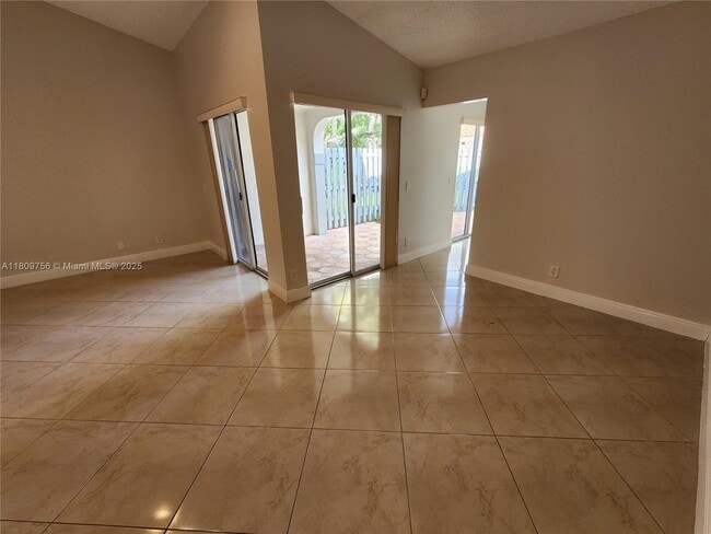 property at 1562 Springside Dr