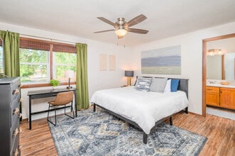 1209 W Ridgeview Dr, Unit ID1061635P in Appleton, WI - Building Photo - Building Photo