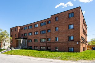 1404 Rosenthal Ave Apartments