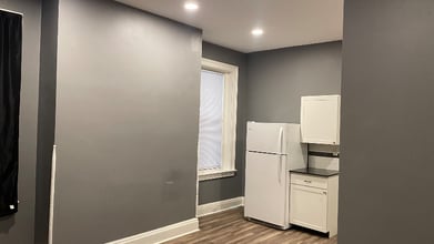 206 Carlisle St in Hanover, PA - Foto de edificio - Building Photo