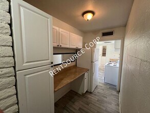 238 E Williams St in Barstow, CA - Building Photo - Building Photo