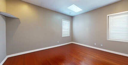 315 Silver St in Boston, MA - Building Photo - Building Photo