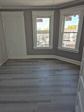 28 Hill St in Waterbury, CT - Building Photo - Building Photo