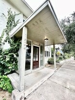 1624 Sealy Ave in Galveston, TX - Building Photo