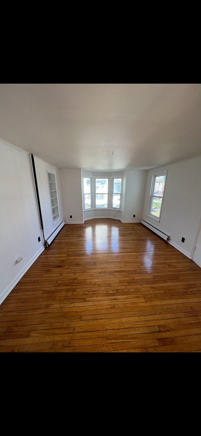 13 Mountain Rd in Ravena, NY - Building Photo - Building Photo
