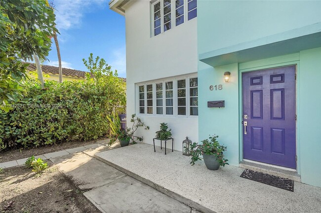 618 86th St in Miami Beach, FL - Foto de edificio - Building Photo