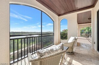 2542 Marquesa Royale Ln in Naples, FL - Building Photo - Building Photo