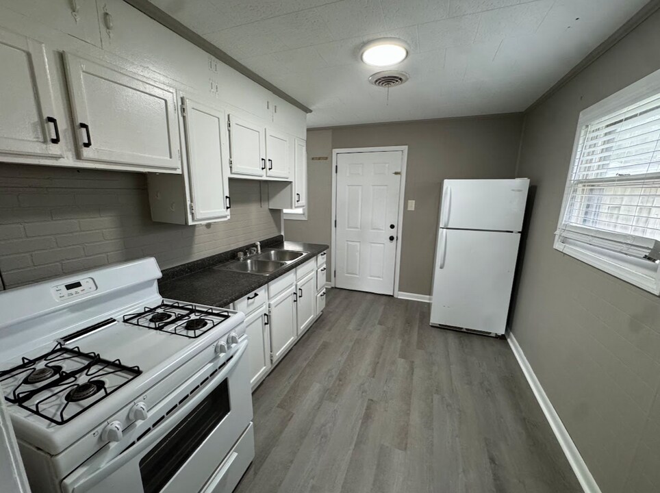 1023 E Dixon St in Kokomo, IN - Building Photo