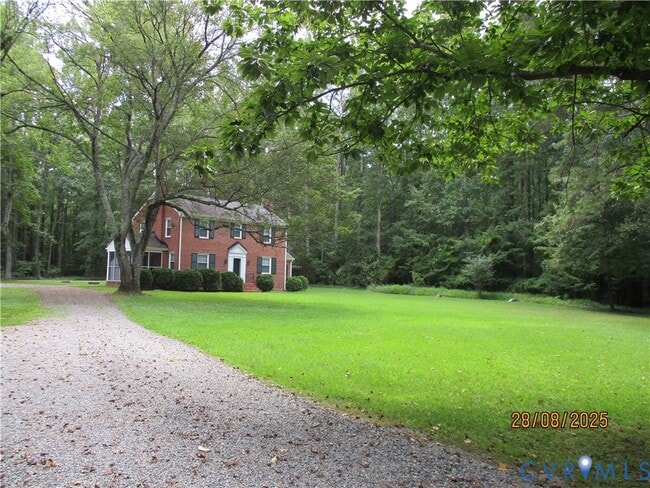 8061 St Pauls Church Rd in Hanover, VA - Building Photo - Building Photo